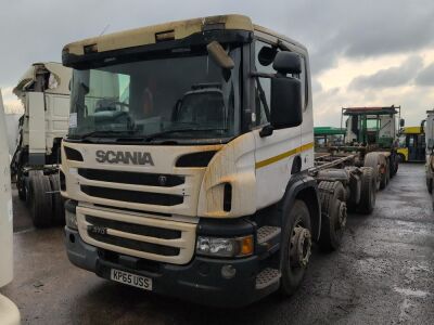 2015 Scania P370 8x2 Rear Lift Chassis Cab