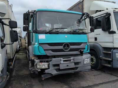 2013 Mercedes 2529 6x2 Flat Rigid