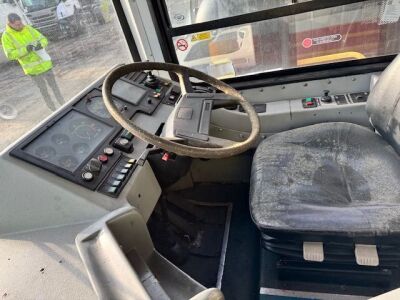 1999 Volvo B10 4x2 Service Bus - 9