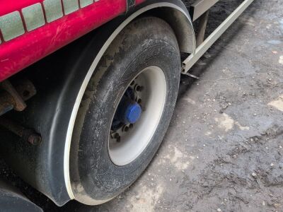 2009 SDC Triaxle Curtainside Trailer - 8