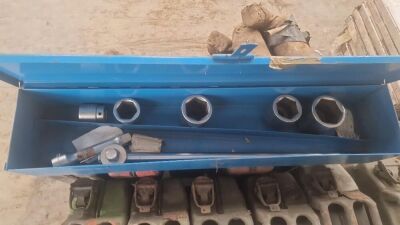 Unused King Dick 1" Drive 7 Piece Socket Set