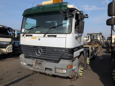 2003 Mercedes Actros 3236 8x4 Hook Loader