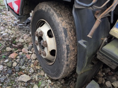 2013 Isuzu 4x2 Tilt & Slide - 4