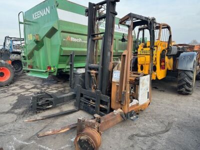 King Lifter "Moffett Style" Straight Mast Forklift