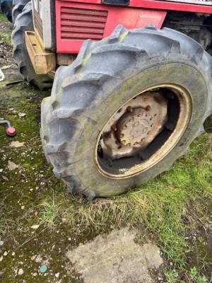 Massey Ferguson 3085 4WD Tractor - 3