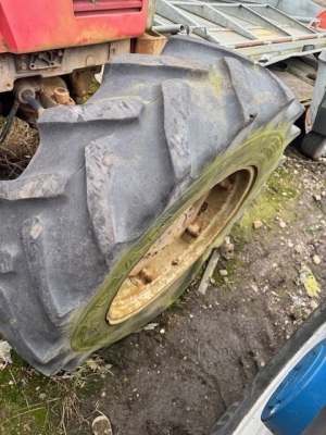 Massey Ferguson 3085 4WD Tractor - 15