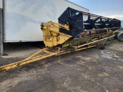 New Holland Combine Header & Transport Trailer