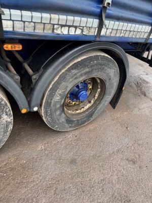 2014 SDC Tri Axle Curtainside Trailer - 12