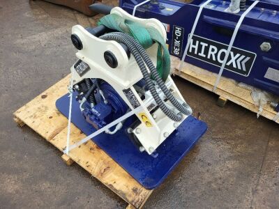 New & Unused Hirox Hydraulic Compactor Plate - 45mm Pins