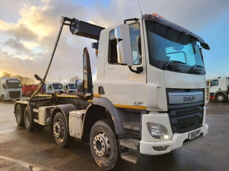 2016 DAF CF440 8x4 Hook Loader