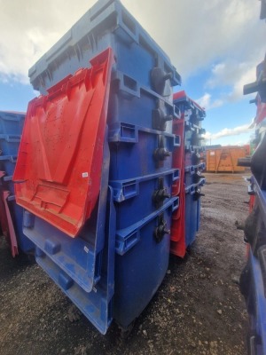 10x 110ltr Wheelie Bins - 4