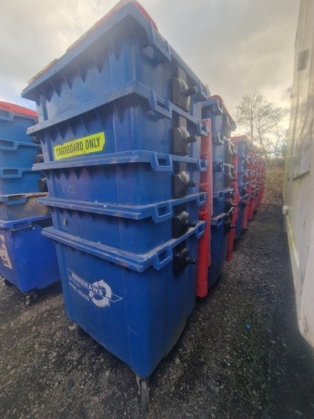 10x 110ltr Wheelie Bins