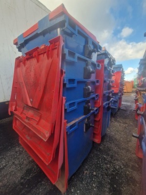 10x 110ltr Wheelie Bins - 4