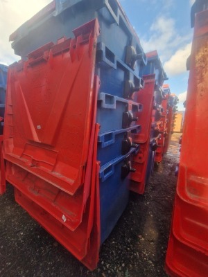 10x 110ltr Wheelie Bins - 4