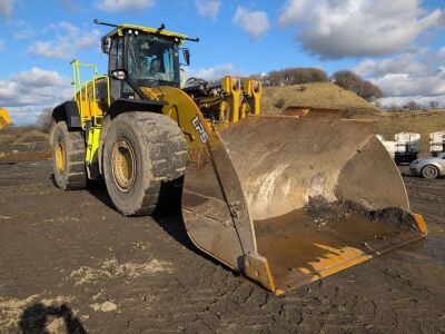 2022 CAT 982 Wheeled Loading Shovel - 2