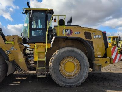 2022 CAT 982 Wheeled Loading Shovel - 12