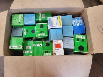 1x Box of New  Mixed Oil Filters