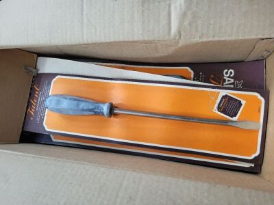 40x New Sandvick Screwdrivers -Two Sizes - 2