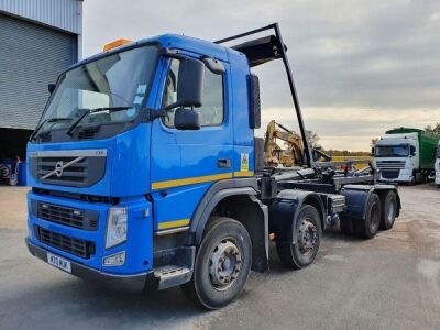 2009 Volvo FM400 8x4 Hook Loader