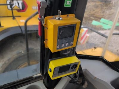 2019 CAT 982M Loading Shovel - 9