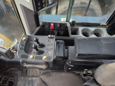 2019 CAT 982M Loading Shovel - 12
