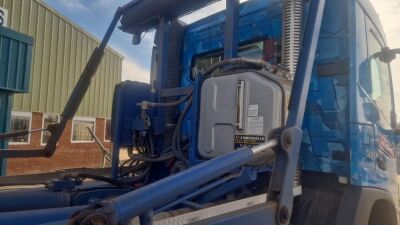 2022 Volvo FM 500 8x4 Rear Lift Hook Loader - 6