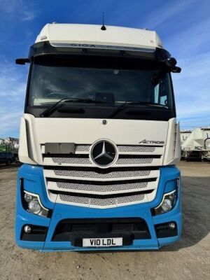 2021 Mercedes Actros 2558 Gigaspace 6x2 Midlift Tractor Unit - 2