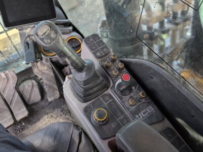 2020 JCB 220X L Excavator - 10