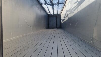 Kraker Triaxle Walking Floor Trailer - 4