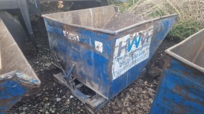 Forward Tipping Skip 
