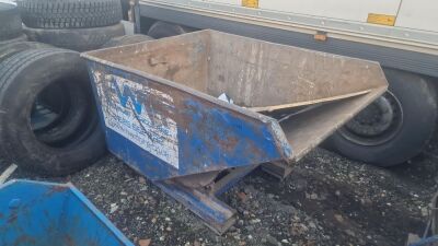 Forward Tipping Skip 