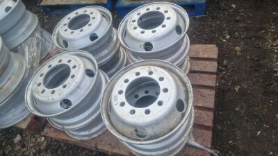 8x 17.5x6.75 10 Stud Steel Rims