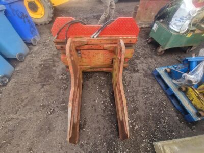 Hydraulic Bale Clamp - 4