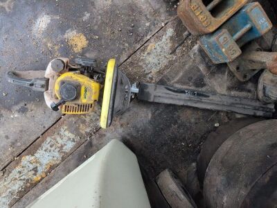 Landscape Petrol Hedge Trimmer - 2