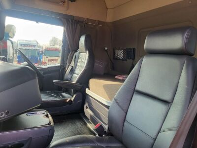 2016 Scania R490 6x4 Log Carrier & Drag - 19