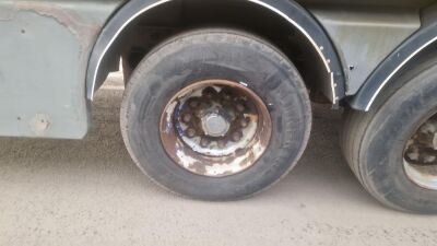 1999 Fruehauf Triaxle Curtainsider Trailer - 8