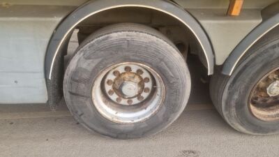 1999 Fruehauf Triaxle Curtainsider Trailer - 15