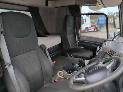 2018 DAF CF 480 8x4 Twin Steer Hook Loader - 11