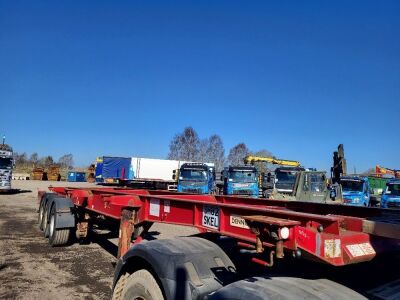 2007 Dennison Sliding Skeletal Trailer