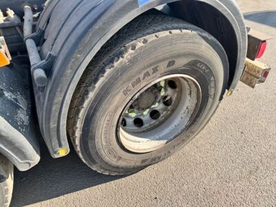 2016 Renault C430 8x4 Big Hook Loader - 10