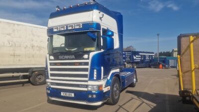 2001 Scania R144 4x2 Tractor Unit