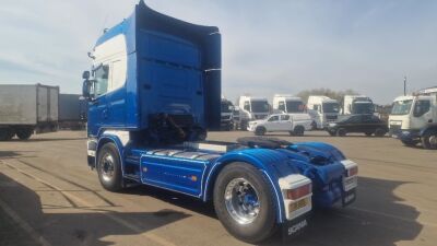 2001 Scania R144 4x2 Tractor Unit - 4