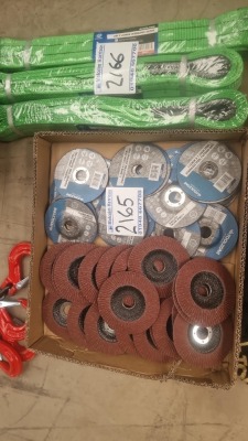 50 x Cutting & Flap Discs 4 1/2 Inch