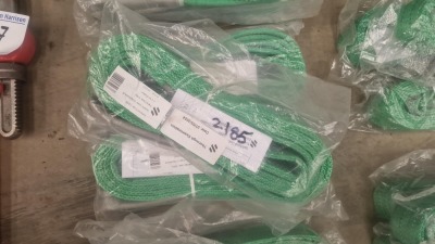 New & Unused 3x 2ton x 4mtr Lifting Straps