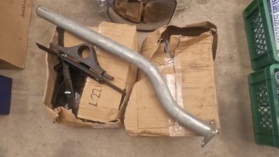 Quantity of Plastic Mud Guard Stays