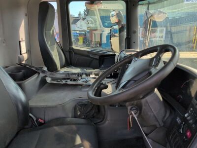 2011 Scania P360 8x4 Twin Steer Chassis Cab - 5