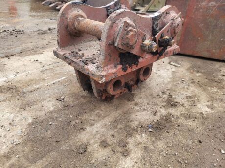 Excavator Headstock 35mm pins