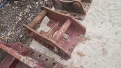 Headstock - 100mm Pins