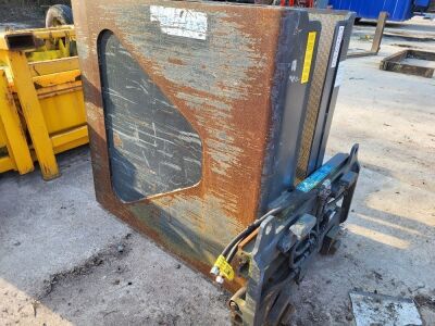 2005 KAUP Forklift Bale Clamp Attachment 