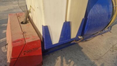 Water, Foul & Diesel, Servicing Unit, Mounted on Frame with Fork Pockets - 3
